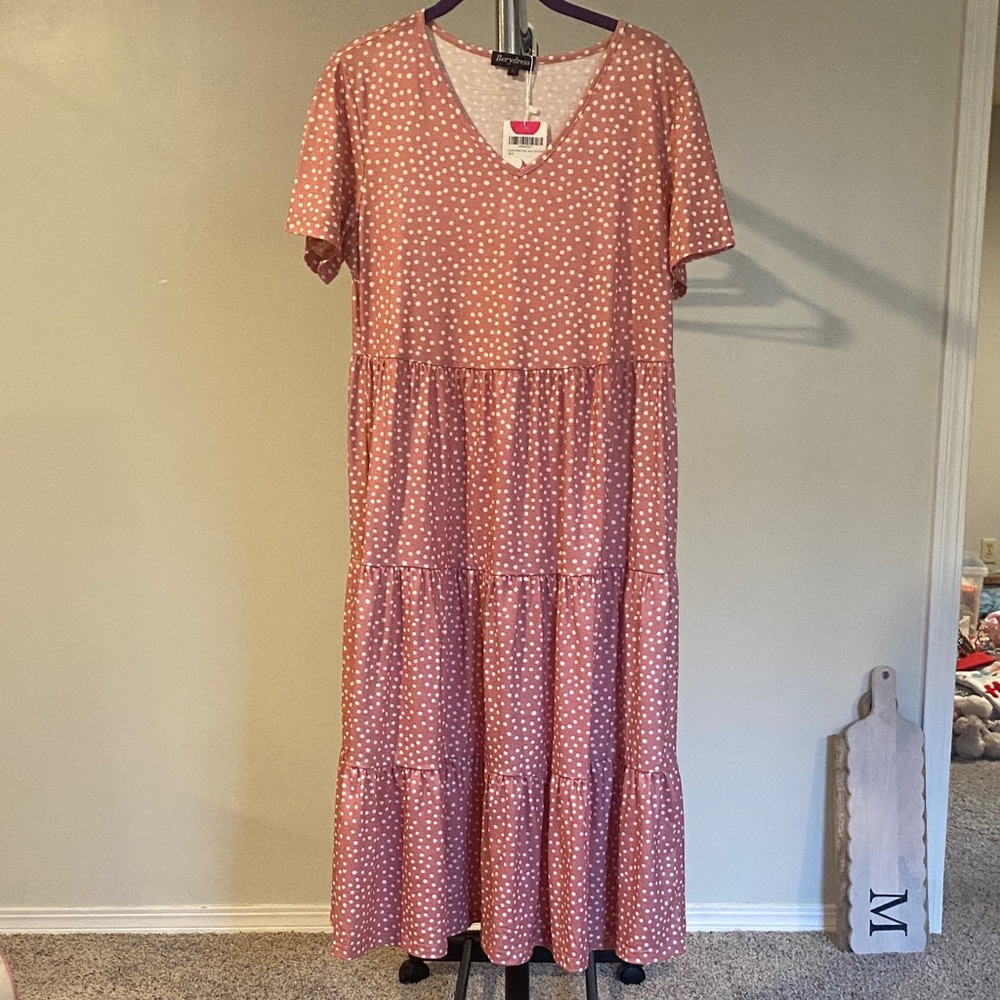 Polka Dot V-Neck Maxi Dress